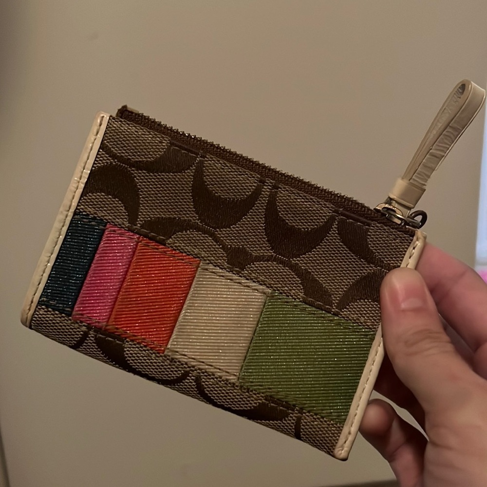 Small Coach Wallet/Change Purse